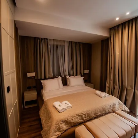 Koja Boutique * 티라나